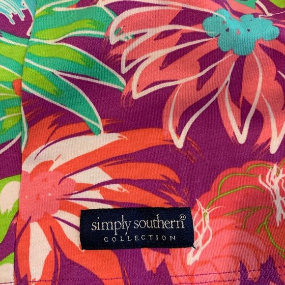 SIMPLY SOUTHERN “COSTA RICO” V-Neck SS Shirt M NWT - Picture 6 of 9